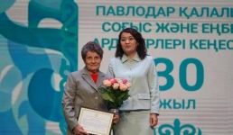 В Павлодаре наградили ветеранов