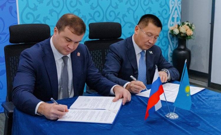 Павлодарская и Омская области укрепляют сотрудничество