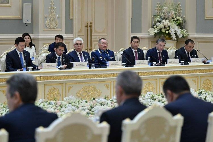 Казахстан и Узбекистан укрепляют политическое и экономическое партнёрство