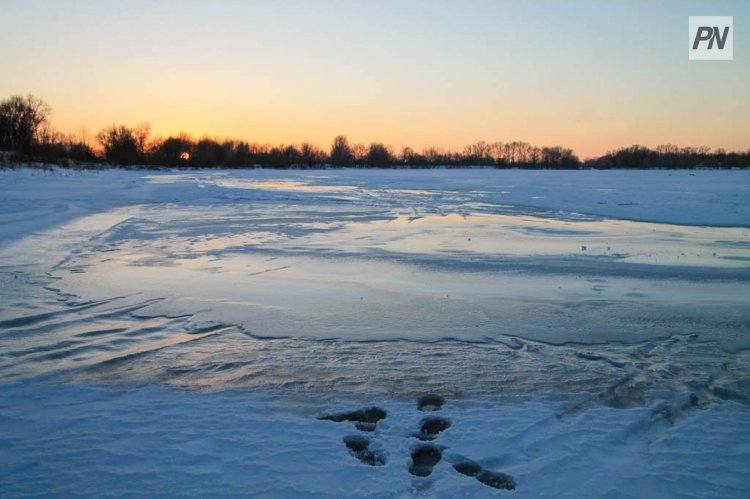 Павлодарские спасатели предотвратили несчастный случай на Усолке