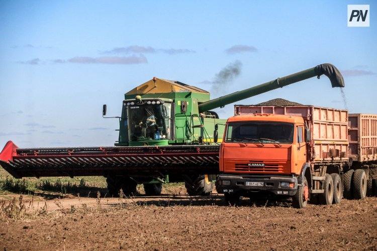 На несколько миллиардов тенге прибрели технику успенские аграрии