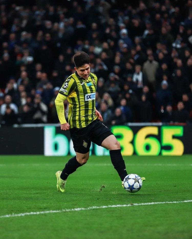 Первый казахстанский гол в ЛЧ стал третьим в мире: Дастан Сатпаев сотворил историю