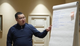 Павлодарский футбольный тренер перенимал опыт «Арсенала»