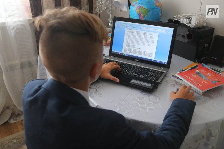 В Павлодаре и Аксу уроки второй смены пройдут дистанционно