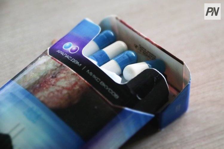 В Павлодаре закладчик прятал наркотики в сигаретной пачке