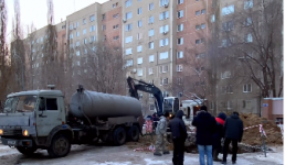 Повреждение водопроводной сети ликвидируют в Павлодаре (ВИДЕО)
