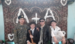 Елку в стиле «Ретро-90-х» устроили в школе Павлодарской области