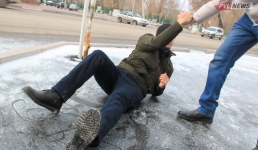 Как избежать травмы при гололеде, рассказал павлодарский травматолог