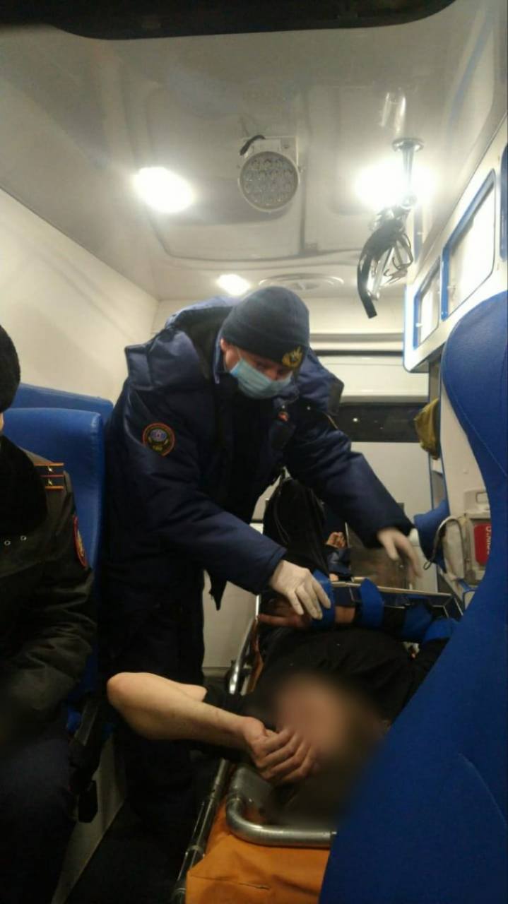Павлодарец устроил пожар в квартире и выпрыгнул с пятого этажа