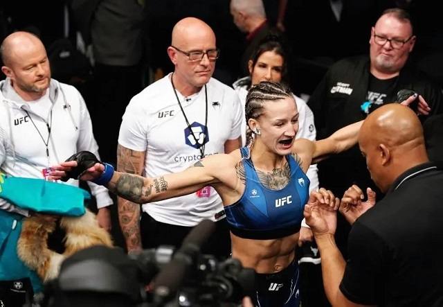 Павлодарка в UFC опровергла слухи о завершении карьеры