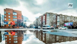 Больше 20 спецмашин задействовано на откачке воды в Павлодаре