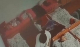 В Павлодаре воспитателя уволили из яслей-сада за рукоприкладство (ВИДЕО)