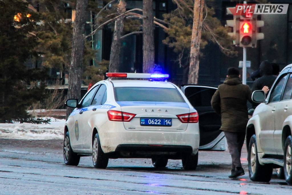 Павлодарца лишили прав за опасный маневр на дороге