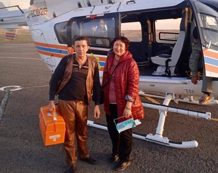 Медавиация Павлодара доставила пациентку в тяжёлом состоянии в столицу