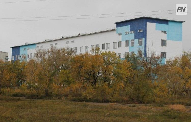 О состоянии упавшего с высотки ребенка рассказали павлодарские врачи
