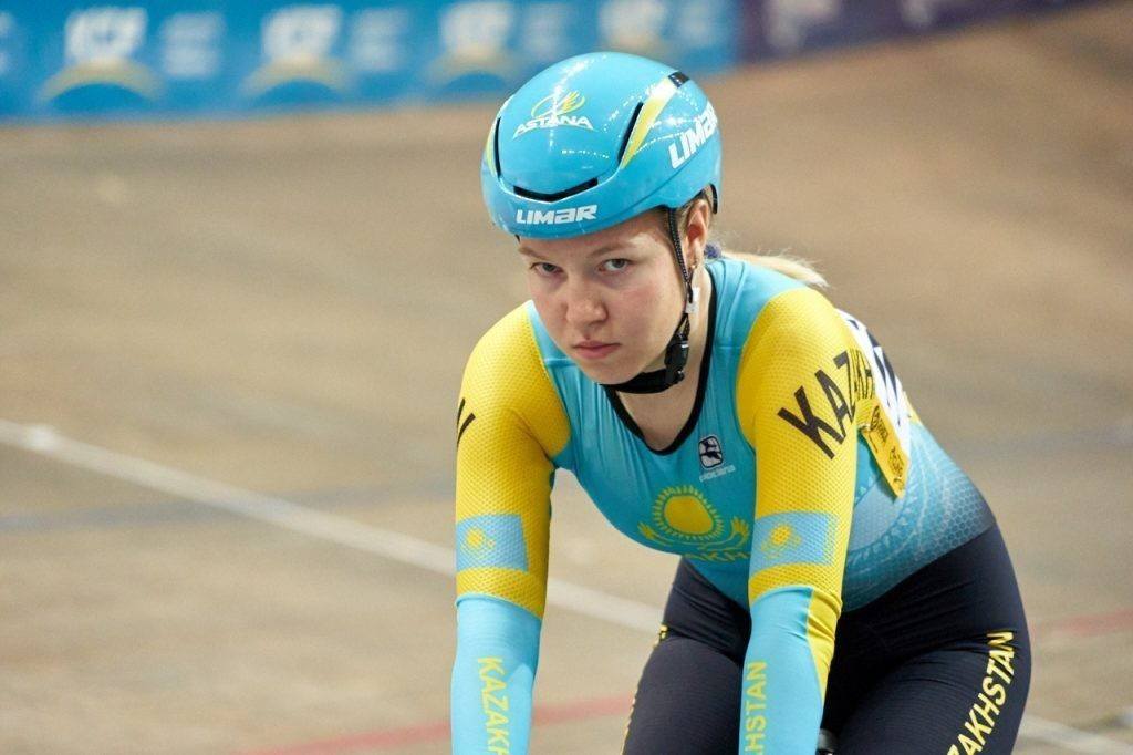 «Золото» чемпионата Азии увезла павлодарская велогонщица