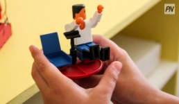 Павлодарку наказали за грубое обращение с малышами