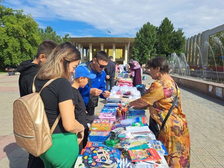 Павлодарцам дали шанс сэкономить перед школой