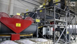 Студенты Павлодара подсказали предприятию способ производства пластика