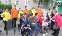 Павлодарда ауладағы тілдер клубы ашылды