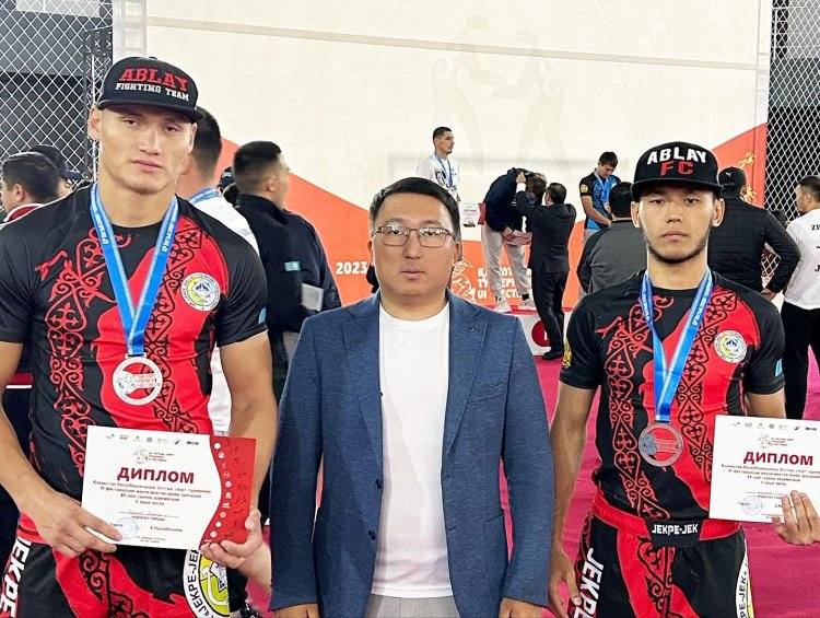 Павлодарский боец показал лучший нокаут в стране