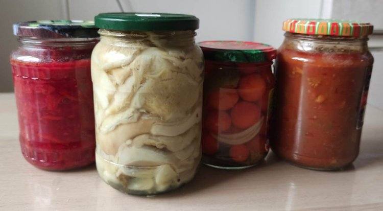 Сезон солений: чем опасны запасы на зиму для павлодарцев