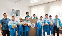 Павлодарским школам-интернатам подарили спортивный инвентарь