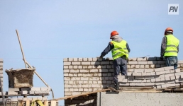 Почти сотню нелегалов заметили на стройках Павлодарской области