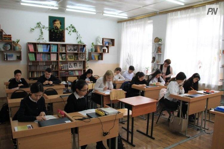 Сколько павлодарских учителей стали миллионерами