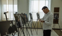 В Павлодаре открылась выставка неслышащего фотографа