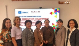 Профессор из Гонконга проконсультировала павлодарских педагогов