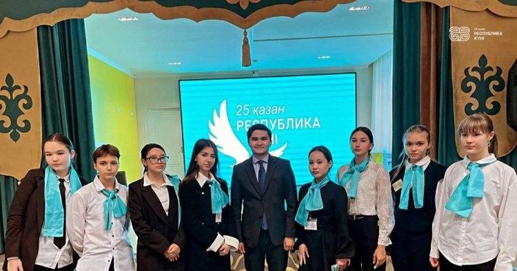 Президентам павлодарских школ вручили удостоверения