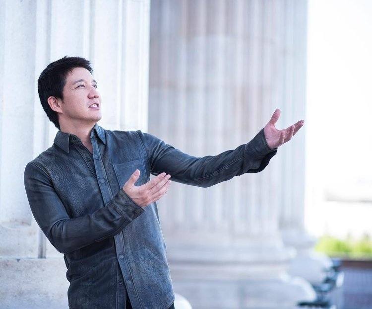 С Днём Республики поздравит павлодарцев Айкын Толепберген