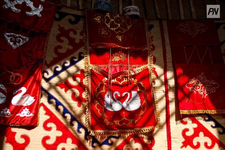 «Меховой инкубатор»: как павлодарские старожилы выхаживали недоношенных детей