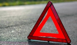 В Павлодаре легковушка столкнулась с автобусом