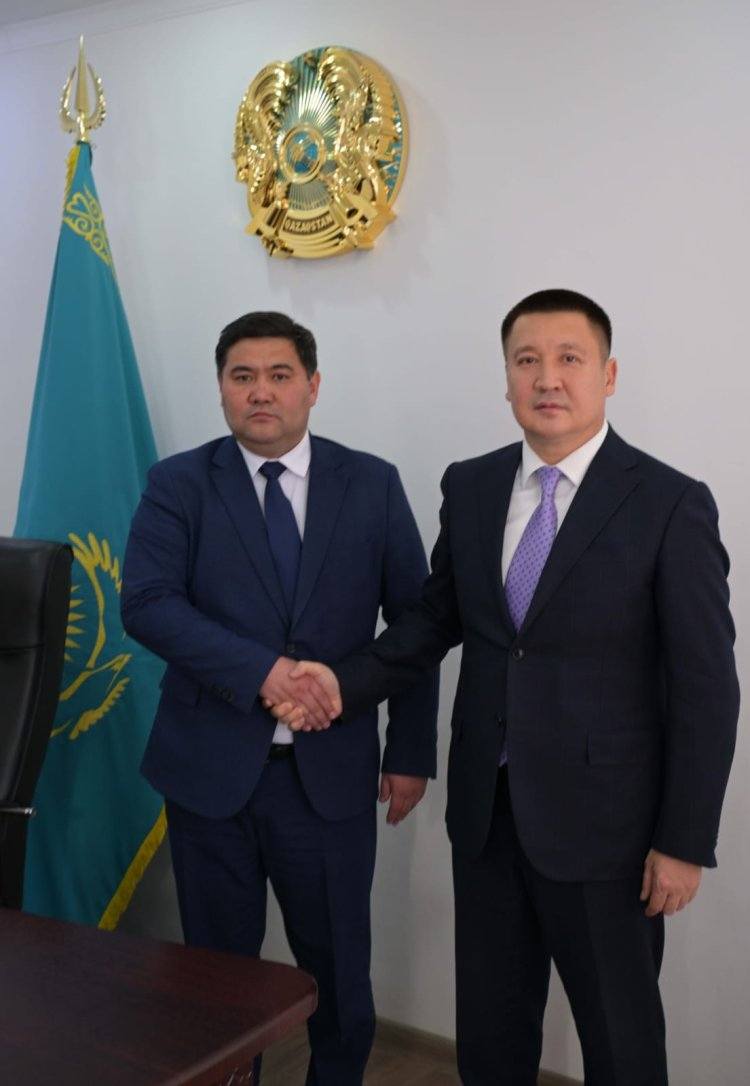 В трёх районах Павлодарской области представили избранных акимов