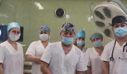 Павлодарский врач вернул подвижность ребёнку с хрупкими костями