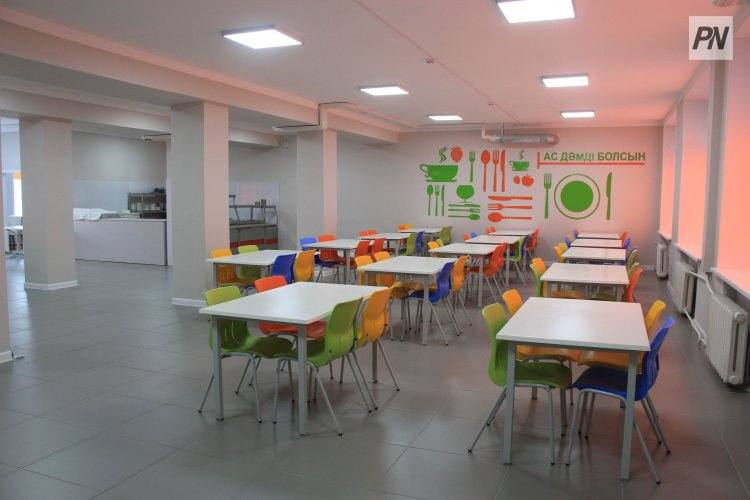 Вторая смена младших классов останется дома в Павлодаре и Аксу