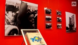 День Независимости павлодарцы отметили минутой молчания и музейной выставкой