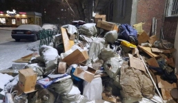 «КамАЗ» мусора вывезли из квартиры павлодарца