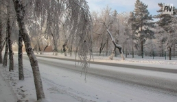 Экологи проверили снег в двух микрорайонах Павлодара