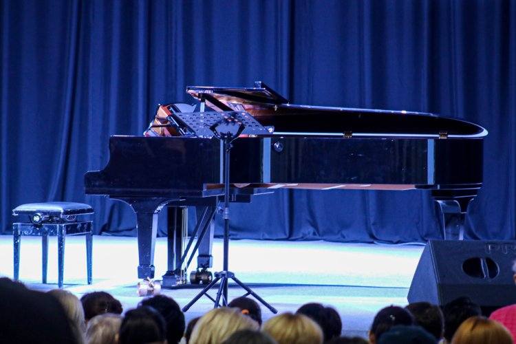 В Павлодаре объявили кастинг ведущих