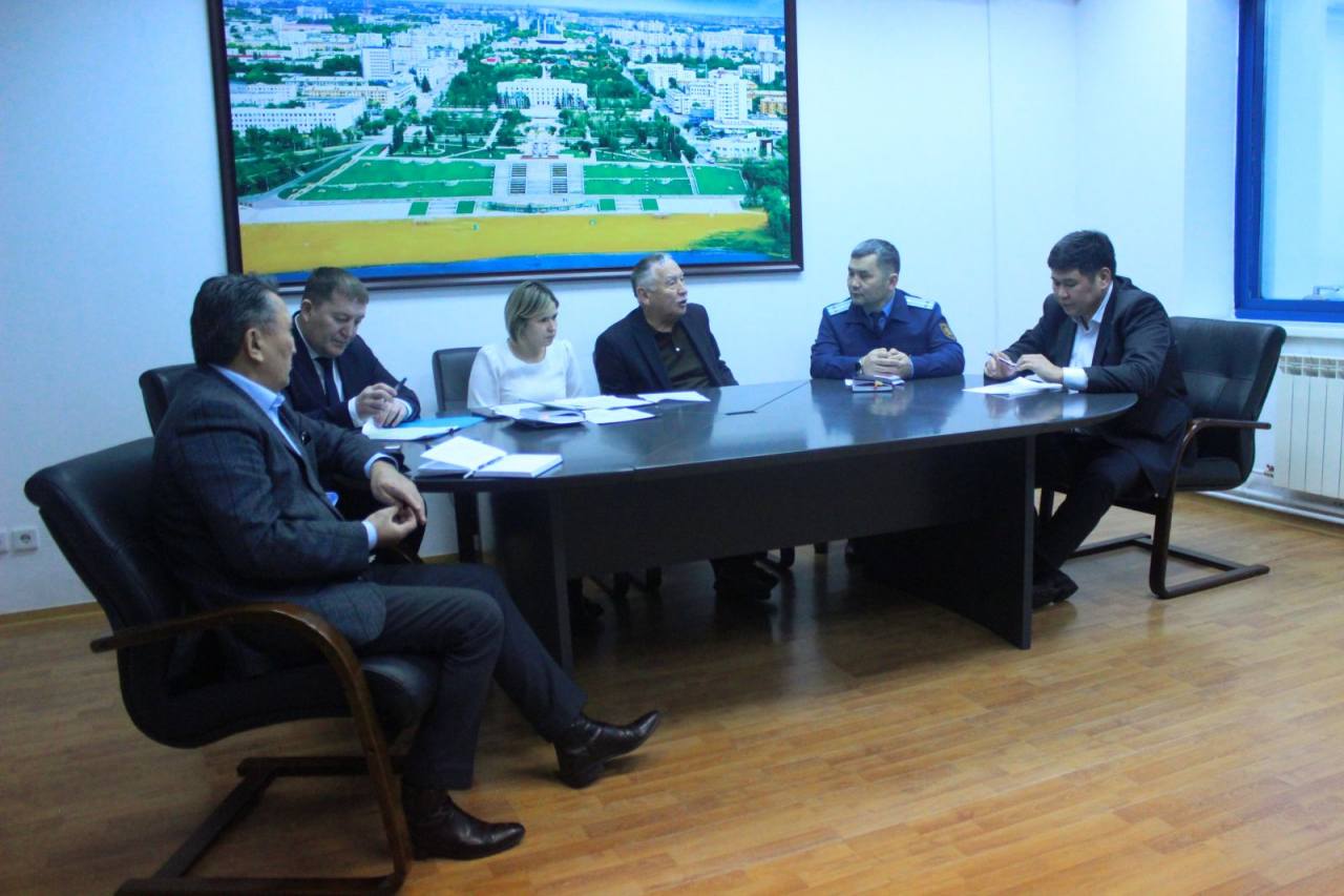 Палата предпринимателей помогает построить ферму в Павлодарской области