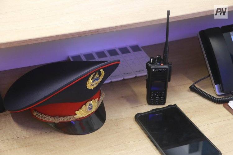 Шлемы и жилеты полицейских примеряли школьники Павлодара