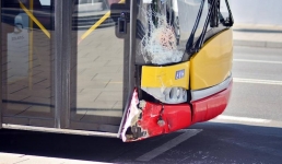 В Павлодаре водитель автобуса устроил ДТП