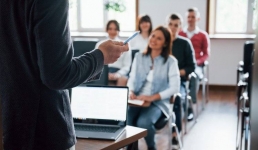 Павлодарцев научат преодолевать языковой барьер