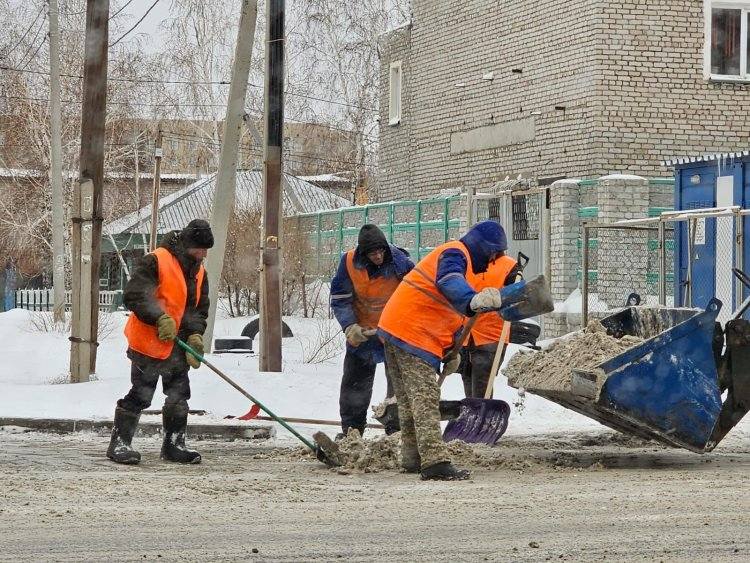 Дорожные службы Павлодара начали усиленную работу